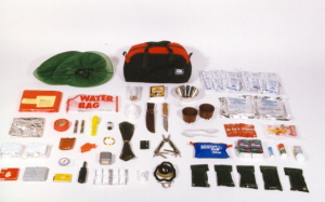 deHavilland Airplane Survival Kit
