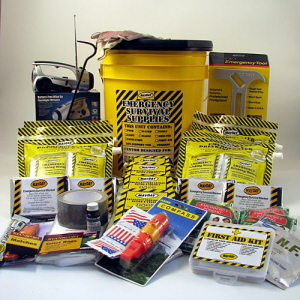 4 Person Emergency Survival Kit